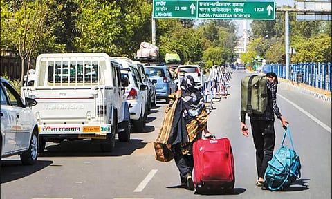 விசா காலக்கெடு முடிவு எதிரொலி: 3 நாட்களில் 509 பாகிஸ்தானியர் வெளியேறினர்