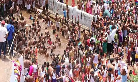 கோவா: கோவிலில் கூட்ட நெரிசலில் சிக்கி 6 பேர் பலி