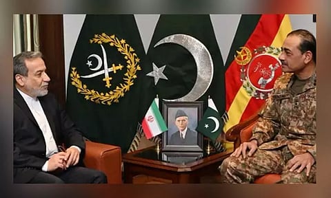 பாக். ராணுவ தளபதியுடன் ஈரான் வெளியுறவுத்துறை மந்திரி சந்திப்பு