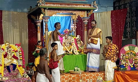 தேவகோட்டையில் ஸ்ரீ மீனாட்சி சுந்தரேஸ்வரர் திருக்கல்யாணம்