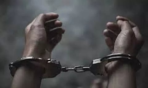 அரசுக்கு எதிராக போர் தொடுக்க முயன்றதாக வழக்கு - கேரள இளைஞர் கைது