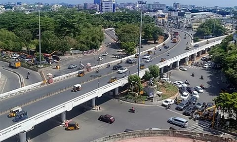 மெட்ரோ பணிகள் நிறைவு: சாந்தோம், லூப் சாலைகளில் நாளை முதல் வாகனங்கள் செல்ல அனுமதி