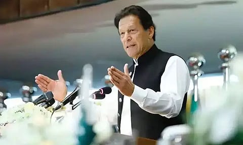 இந்தியாவுடன் போர் பதற்றம்; பாகிஸ்தான் முன்னாள் பிரதமர் இம்ரான் கானை விடுதலை செய்யக் கோரி வழக்கு