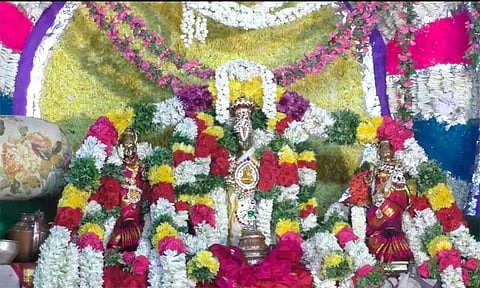 உலக நன்மைக்காக ஸ்ரீனிவாச பெருமாள் திருக்கல்யாண உற்சவம்