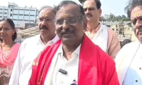 101வது ராக்கெட்டை விண்ணில் செலுத்தும் இந்தியா: திருப்பதியில் இஸ்ரோ விஞ்ஞானிகள் வழிபாடு