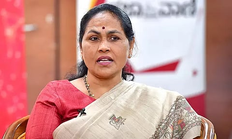 காங்கிரசாரை கருப்பு பட்டியலில் சேர்க்க வேண்டும்: மத்திய மந்திரி ஷோபா