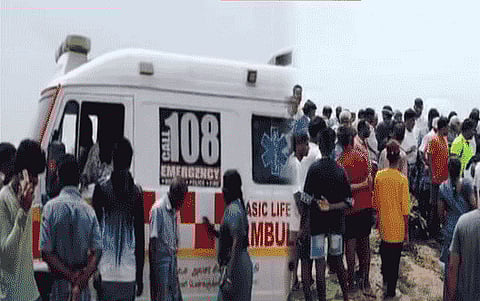 விழுப்புரம் அருகே ஆற்றில் மூழ்கி 3 பேர் உயிரிழப்பு