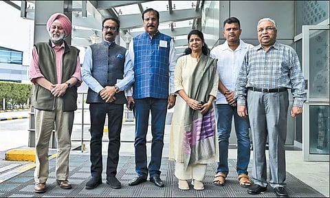 ரஷிய வெளியுறவுத்துறை அதிகாரிகளுடன் கனிமொழி குழு இன்று சந்திப்பு