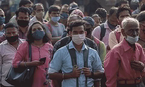 தமிழகத்தில் முக கவசம் கட்டாயமா? - சுகாதாரத்துறை விளக்கம்