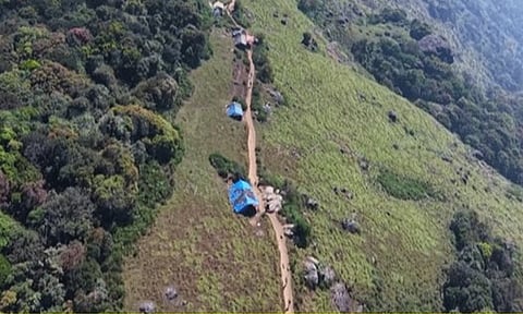 கனமழை: வெள்ளியங்கிரி மலை ஏற பக்தர்களுக்கு தற்காலிக தடை