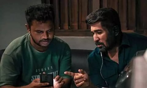 நான் செய்த தவறை நீங்களும் செய்யாதீர்கள் - இயக்குனர் லியோ ஜான்பாலுக்கு விஜய் ஆண்டனி அட்வைஸ்