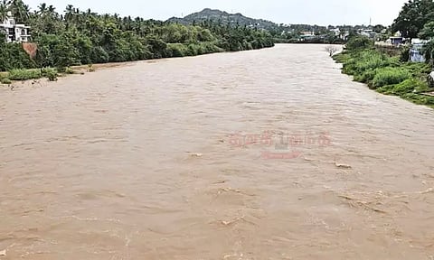 பவானி ஆற்றில் 2ஆவது நாளாக வெள்ளப்பெருக்கு.. கரையோர மக்களுக்கு எச்சரிக்கை