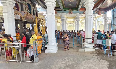 இருக்கன்குடி மாரியம்மன் கோவிலில் சிறப்பு வழிபாடு