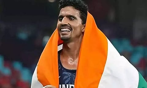 ஆசிய தடகள போட்டி: தங்கம் வென்ற இந்திய வீரர் குல்வீர் சிங்