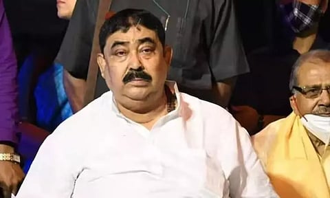 இன்ஸ்பெக்டருக்கு கொலை மிரட்டல் விடுத்த திரிணாமுல் காங்கிரஸ் மாவட்ட தலைவர்