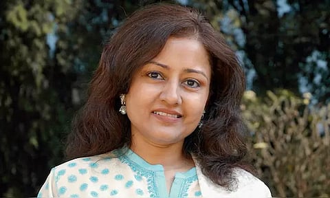 மும்பையில் ரூ.703 கோடிக்கு வீடு வாங்கிய பெண் தொழில் அதிபர்