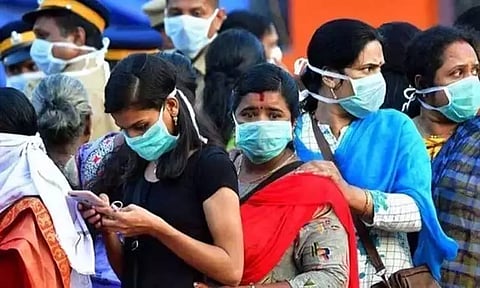 கேரளாவில் முகக் கவசம் கட்டாயம்: முதல்-மந்திரி பினராயி விஜயன்