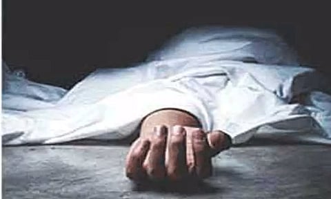 இளைஞர்கள் தாக்கியதில் அரசு பேருந்து நடத்துநர் உயிரிழப்பு - தஞ்சை அருகே அதிர்ச்சி