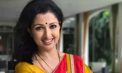 அ.தி.மு.க. கூட்டணியில் த.வெ.க. இணைய வாய்ப்பு உள்ளதா?நடிகை கவுதமி பதில்