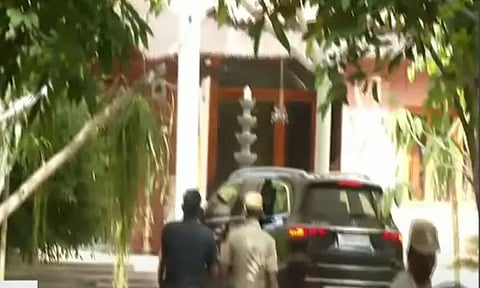 மோதல் முடிவுக்கு வருமா? பாமக நிறுவனர் ராமதாஸ் உடன் அன்புமணி சந்திப்பு