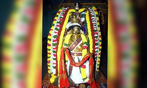 திருக்கண்ணபுரம் பிரம்மோற்சவ விழா: தங்க கருட வாகனத்தில் சவுரிராஜ பெருமாள் வீதி உலா