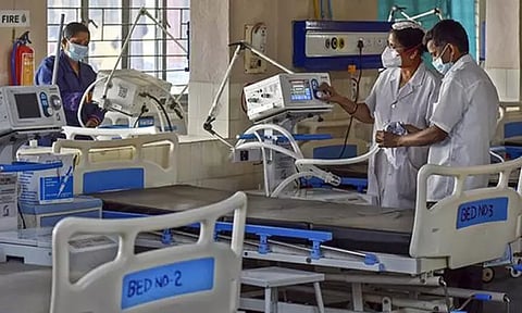 கர்நாடகா; தனிநபர் நீதிபதி ஆணையத்தின் காலம் மேலும் ஒரு மாதம் நீட்டிப்பு