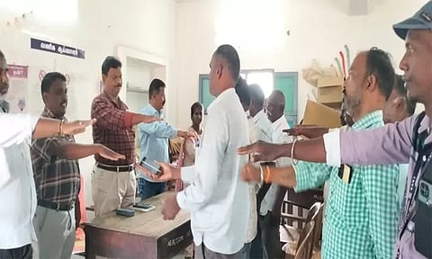 திருநெல்வேலி: மின்வாரிய ஊழியர்கள் மின் பாதுகாப்பு உறுதிமொழி