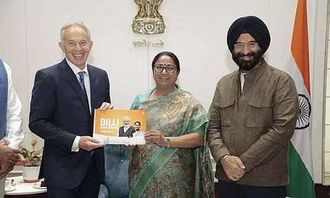 பா.ஜ.க. அரசின் பணிகளால் பிளேர் பெரிதும் ஈர்க்கப்பட்டார்: டெல்லி மந்திரி பெருமிதம்