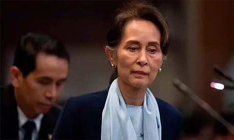 மியான்மர்: வீட்டு சிறையில் உள்ள ஆங் சான் சூகியின் 80-வது பிறந்தநாளை கொண்டாடிய ஆதரவாளர்கள்