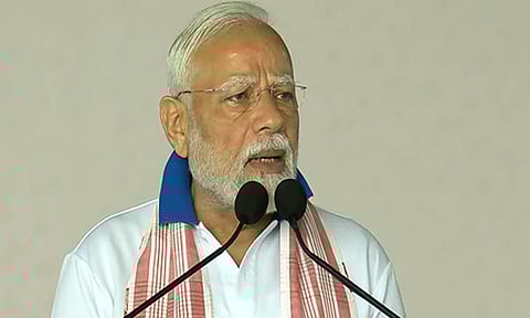 யோகா, உலக அமைதிக்கான வழியை காட்டுகிறது - பிரதமர் மோடி பேச்சு