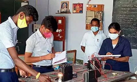 ஐ.டி.ஐ. படித்தவர்களுக்கு வேலை வாய்ப்பு - 21 பணியிடங்கள்