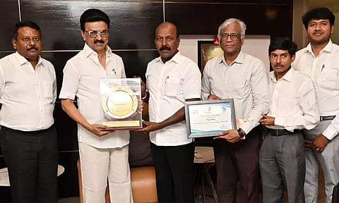 புகையிலை தடுப்புச் சட்டத்தை சிறப்பாக செயல்படுத்தியதற்காக தமிழ்நாட்டிற்கு மத்திய அரசின் விருது
