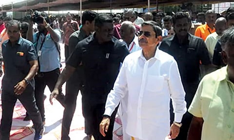 மதுரையில் நடைபெறும் முருக பக்தர்கள் மாநாடு அரசியலுக்கு அப்பாற்பட்டது: கவர்னர் ஆர்.என். ரவி