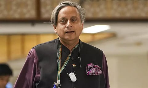 இந்தியாவிற்கு மிகப்பெரிய சொத்து: பிரதமர் மோடியை மீண்டும் பாராட்டிய காங். எம்.பி சசி தரூர்