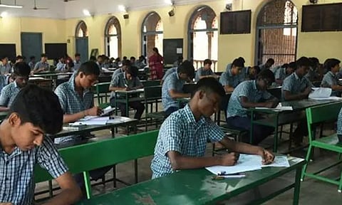 பிளஸ் 2 துணைத் தேர்வுக்குரிய ஹால்டிக்கெட்: 25ம்தேதி முதல் பதிவிறக்கம் செய்து கொள்ளலாம் - தேர்வுத்துறை