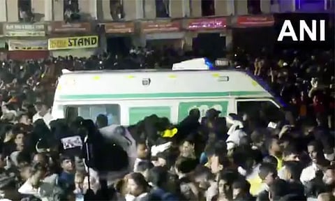 ஒடிசா: பூரி ஜெகநாதர் கோவில் தேரோட்டத்தில் நெரிசல் - பலர் காயம் என தகவல்