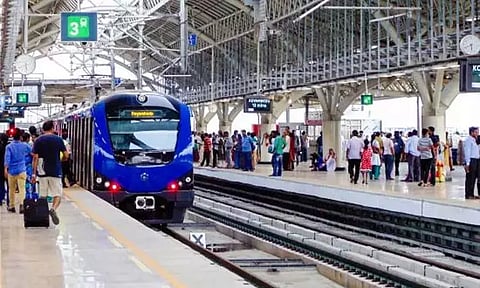 சென்னை மெட்ரோவில் 10 ஆண்டுகளில் 39 கோடி பேர் பயணம்