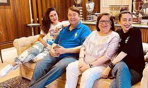 37 வருடங்களுக்கு பிறகு மீண்டும் இணைந்த கரீனா கபூர் பெற்றோர்