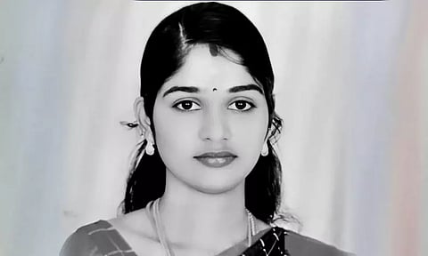 நினைத்தது ஒன்று.. நடந்தது ஒன்று.. திருநின்றவூர் பெண் கவுன்சிலர் கொலையின் பின்னணி