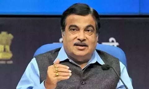 'வல்லரசுகளின் சர்வாதிகாரத்தால் மக்களிடையே அன்பு மறைந்து வருகிறது' - நிதின் கட்கரி