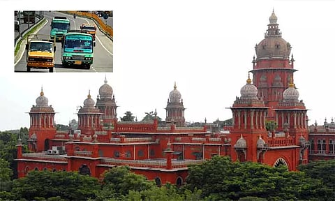 4 சுங்கச்சாவடிகளில் நாளை முதல் அரசு பஸ்களுக்கு தடையா..? அரசுத்தரப்பில் முறையீடு