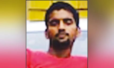 அடிக்கடி தகராறு... காதலியை கத்தியால் குத்திய வாலிபர்... அடுத்து நடந்த விபரீதம்