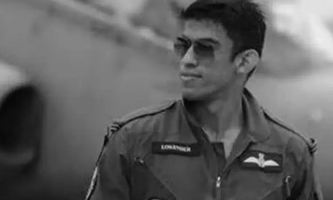 போர் விமான விபத்து - மகன் பிறந்த மகிழ்ச்சியில் இருந்த பைலட் உயிரிழந்த சோகம்
