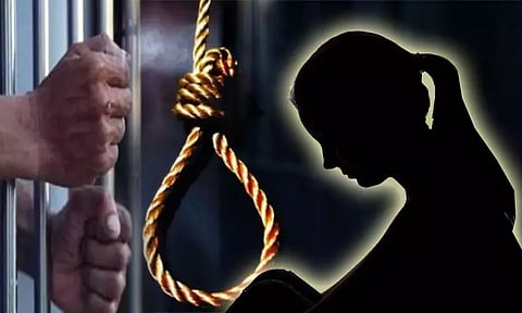 கள்ளக்காதலனுடன் வாழ்வதற்காக 3 குழந்தைகளை ஆற்றில் தள்ளி கொன்ற தாய்க்கு தூக்கு தண்டனை