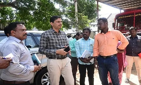 ஸ்ரீவைகுண்டம் அரசு மருத்துவமனை விரிவாக்க பணிகள்: கலெக்டர் இளம்பகவத் ஆய்வு