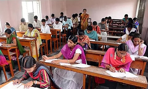 டிஎன்பிஎஸ்சி குரூப் 4 தேர்வு: ஆப்சென்ட் ஆனது எத்தனை பேர்?