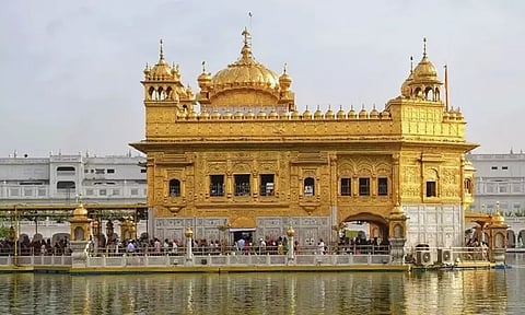 பஞ்சாப்: பொற்கோவிலுக்கு 2-வது நாளாக வெடிகுண்டு மிரட்டல்