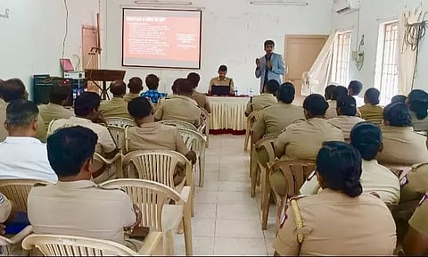 தூத்துக்குடி போலீசாருக்கு சைபர் கவசம் சிறப்பு வகுப்பு