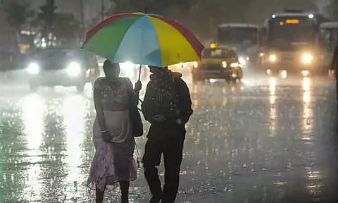 15 மாவட்டங்களில் இரவு 7 மணி வரை மழைக்கு வாய்ப்பு