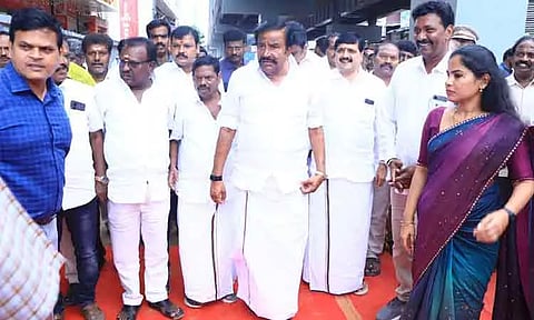 புதிய மேம்பாலம் கட்டும் பணிகள் - கே.என். நேரு நேரில் ஆய்வு